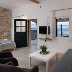 Mit Atemberaubendem Blick Auf By Interhome *