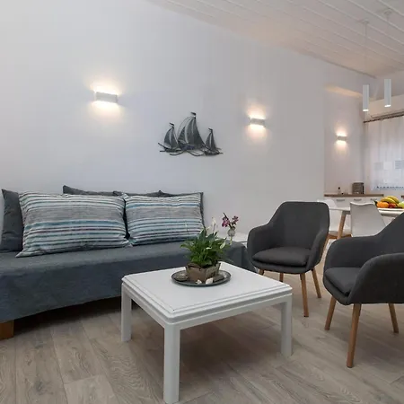 Mit Atemberaubendem Blick Auf By Interhome Lägenhet Corfu (city)